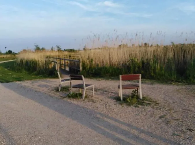 Luxueuze Stacaravan In Met Eigen Terras En Tuintje * Bredene